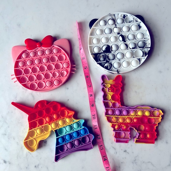 Set of 4 Large Pop It Toys - Picture 1 of 7